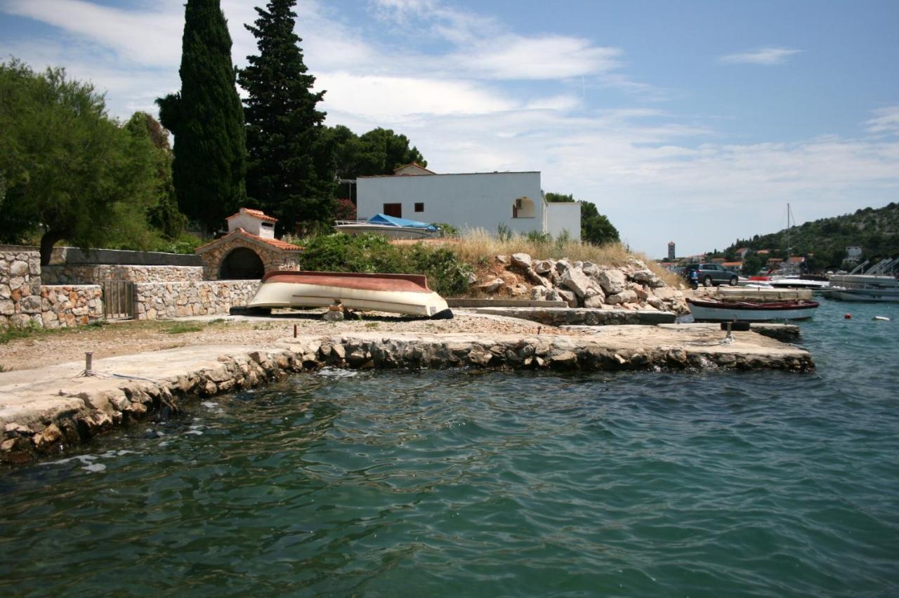Apartments By The Sea Tisno, Murter - 5141 Екстер'єр фото